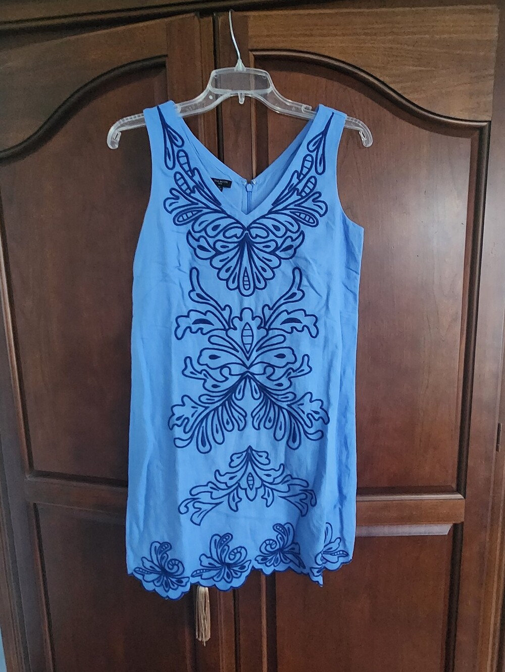 Talbots Light Blue Sleeveless Embroidered V-Neck Tunic